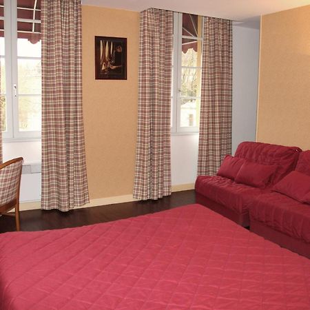 Logis Des Trois Maures Hotel Couches ภายนอก รูปภาพ
