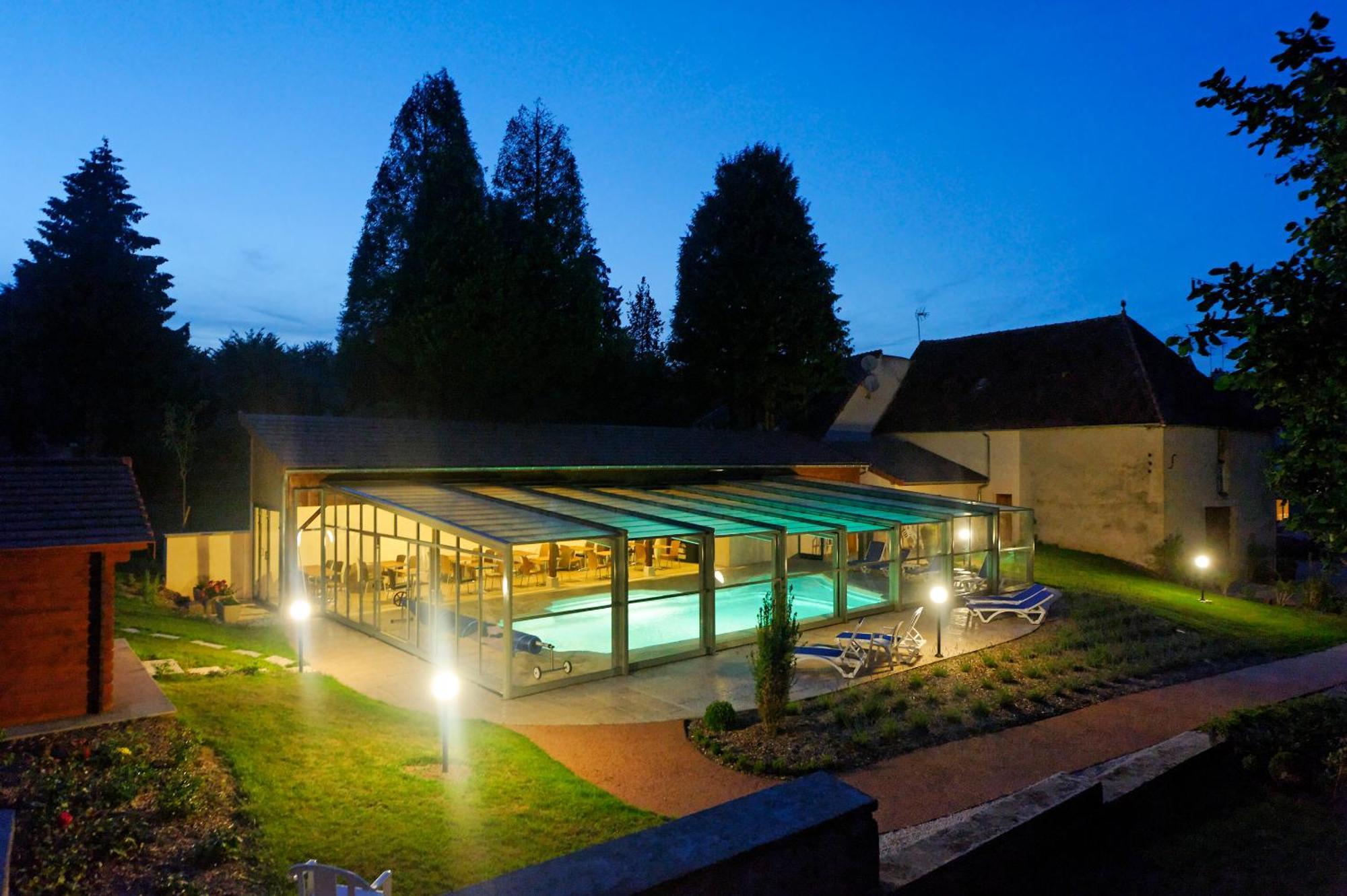 Logis Des Trois Maures Hotel Couches ภายนอก รูปภาพ