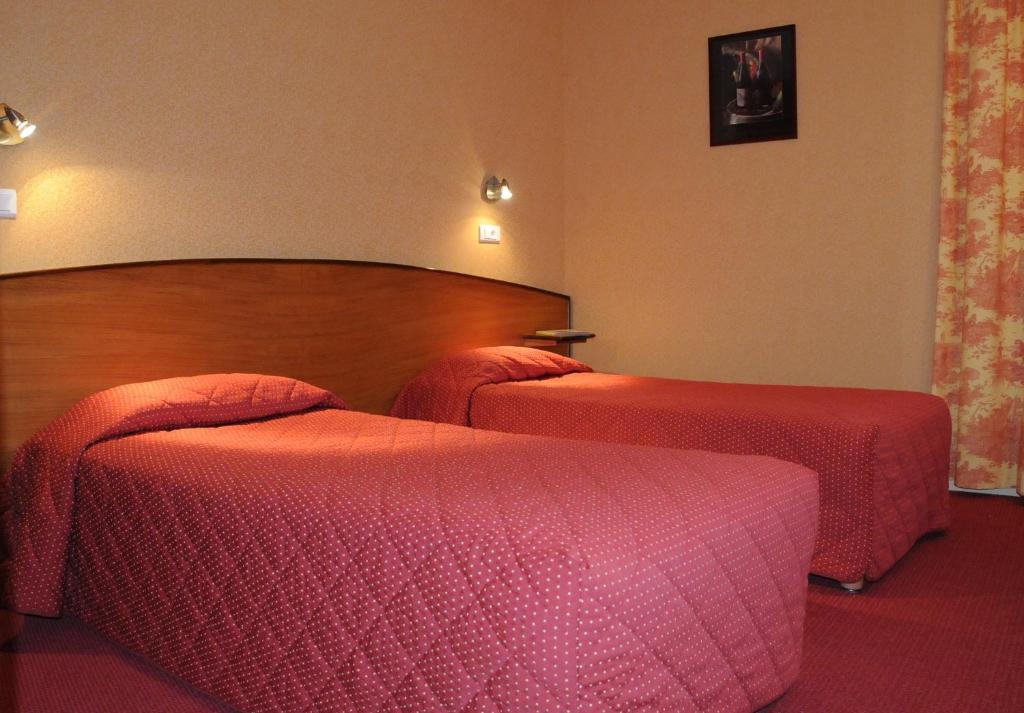 Logis Des Trois Maures Hotel Couches ห้อง รูปภาพ