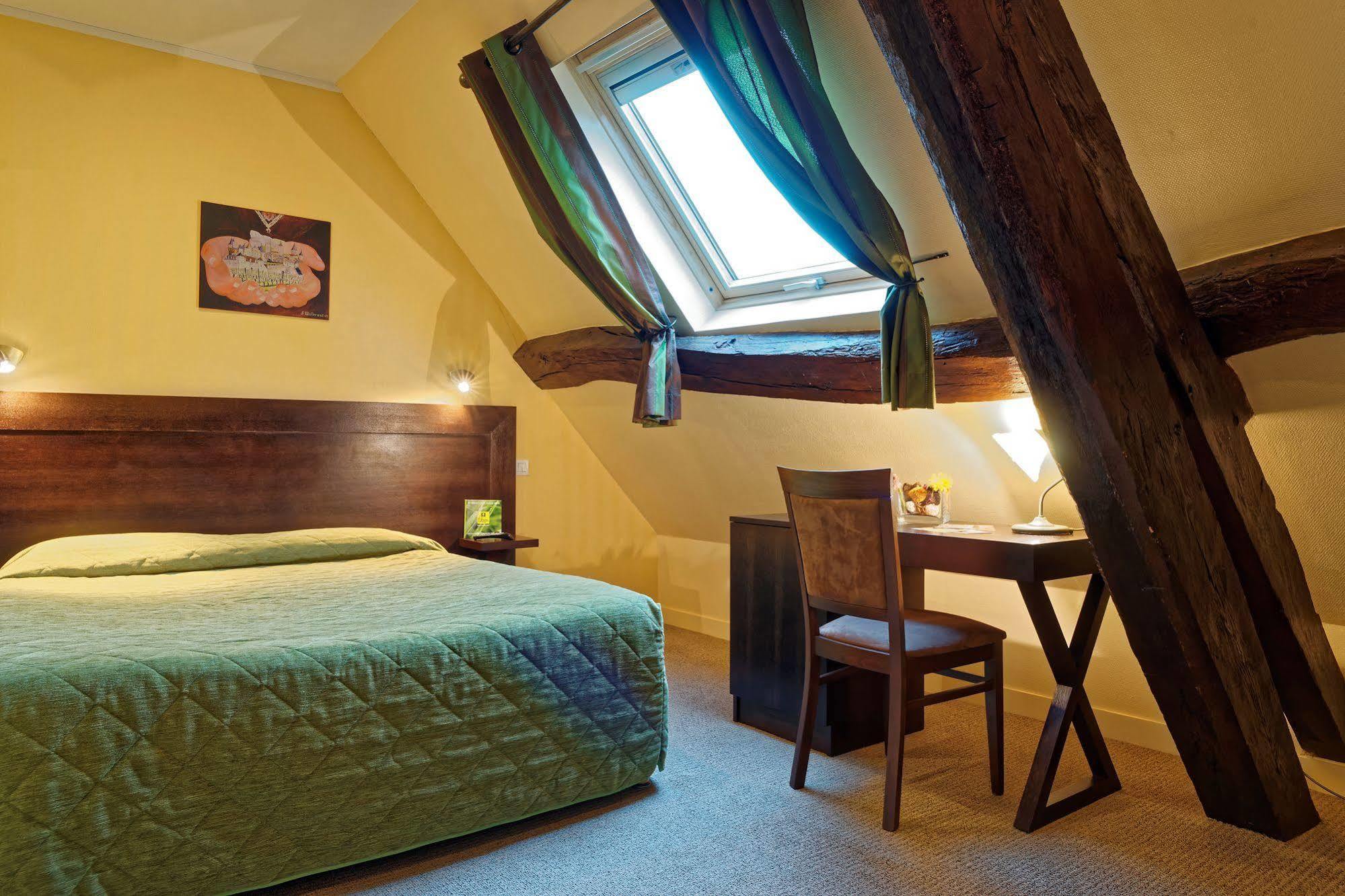 Logis Des Trois Maures Hotel Couches ภายนอก รูปภาพ